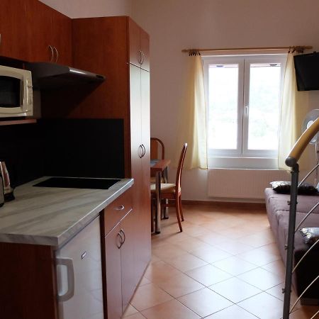 Apartments Sunce Brna Exterior foto
