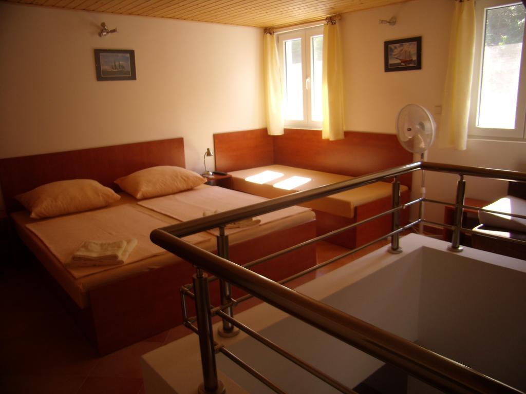 Apartments Sunce Brna Habitación foto