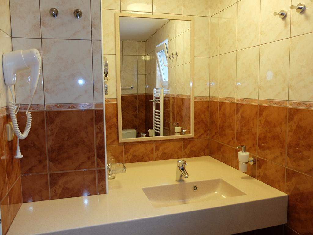Apartments Sunce Brna Habitación foto